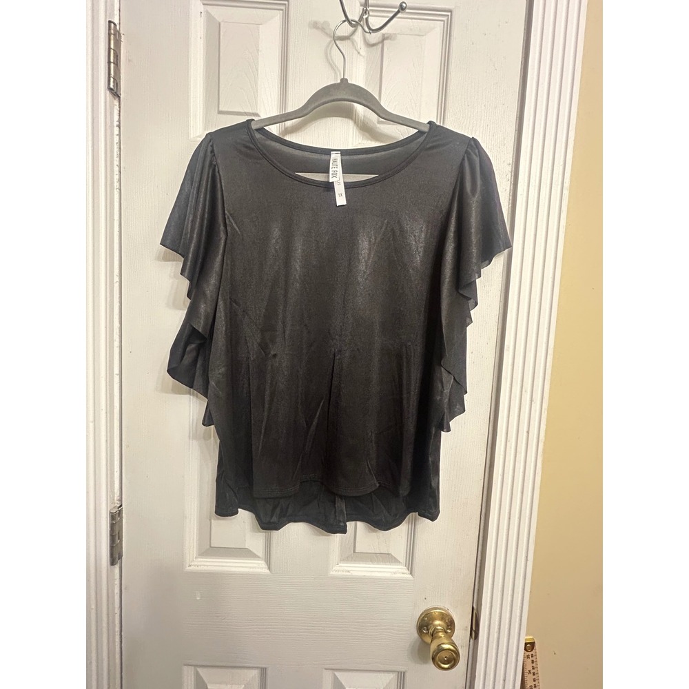 Haute Fox Women Black Metallic Flutter Sleeve Blouse Scoop Neck Plus Size 1X